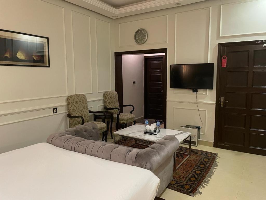 The Riviera Hotell Islamabad Exteriör bild