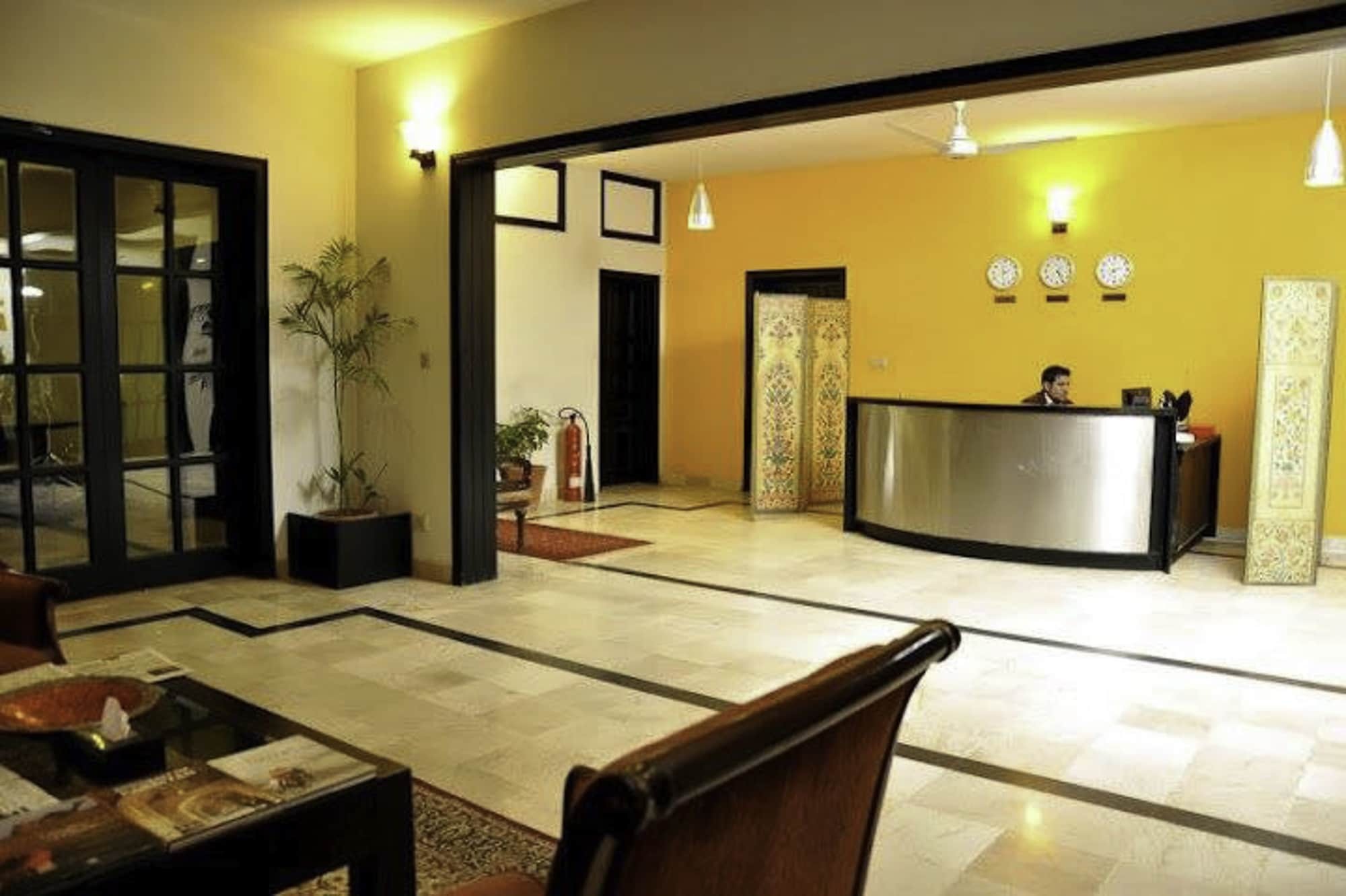 The Riviera Hotell Islamabad Exteriör bild